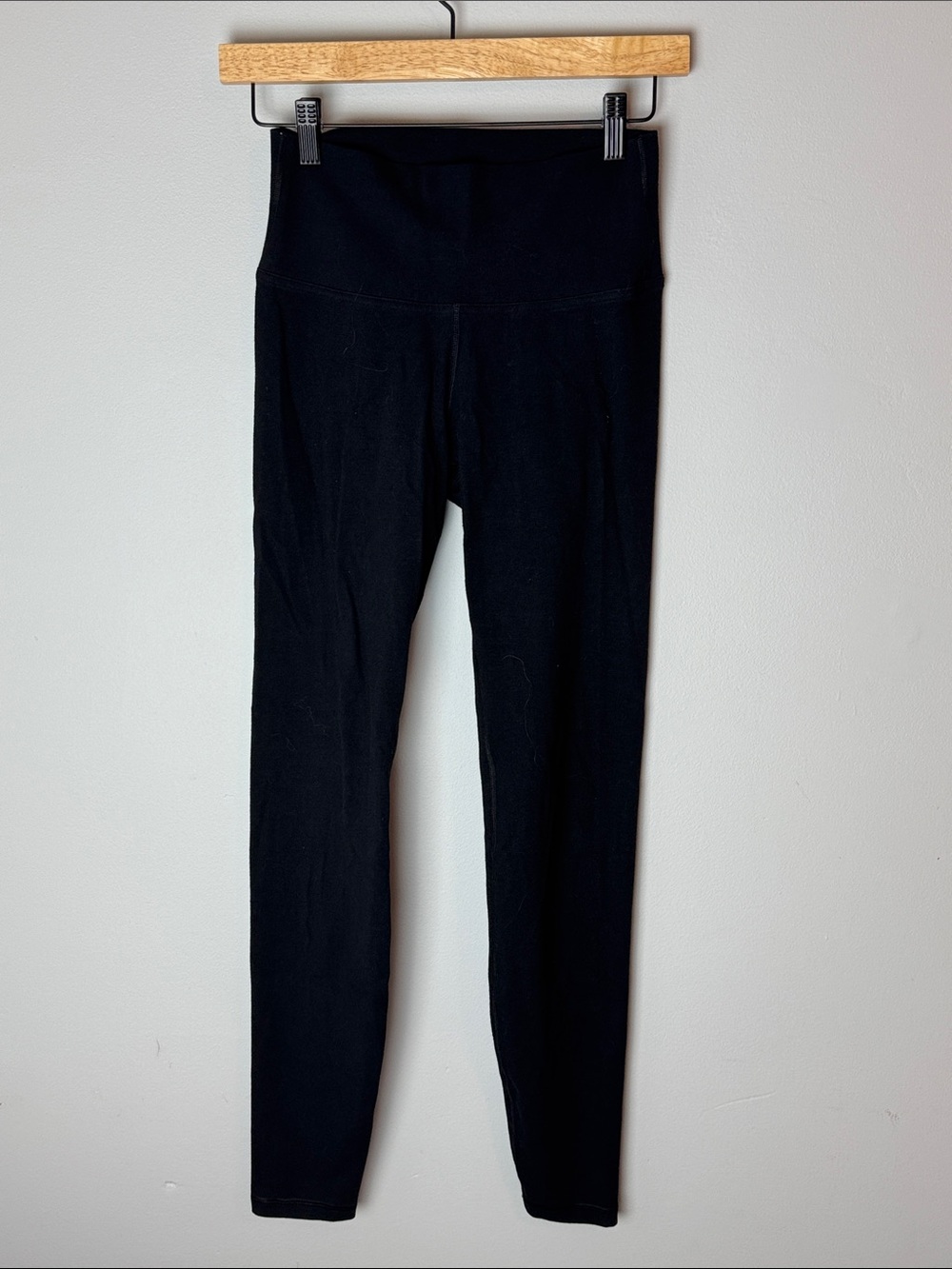 Old Navy Women’s High-Waist Black Leggings Small